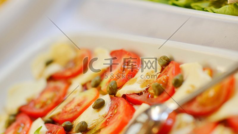 揭秘生日蛋糕制作：原料背后的秘密
